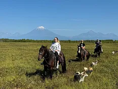 Прогулка к озёрным линзам, на ягодную тундру в район озера Тихого, 6 часов